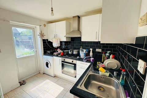 3 bedroom semi-detached house to rent, KATHLEEN AVENUE, WEMBLEY, MIDDLESEX, HA0 4JH