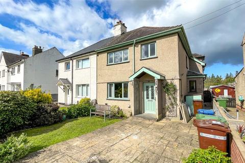 4 bedroom semi-detached house for sale, Cae Gwigin, Talybont, Bangor, Gwynedd, LL57