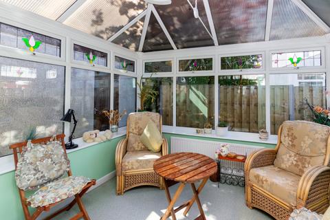 3 bedroom bungalow for sale, Belmont Drive, Bangor, Gwynedd, LL57