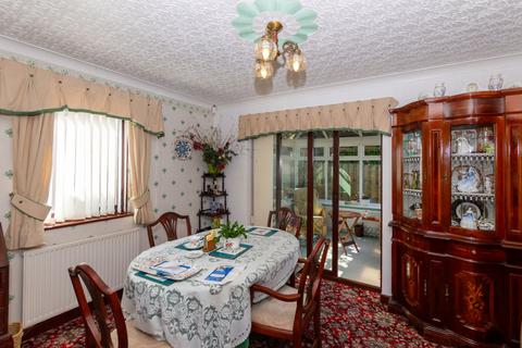 3 bedroom bungalow for sale, Belmont Drive, Bangor, Gwynedd, LL57