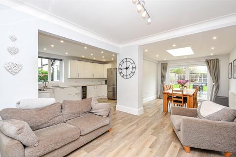 4 bedroom semi-detached house for sale, Llanrhos Road, Penrhyn Bay, Llandudno, Conwy, LL30