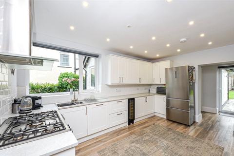 4 bedroom semi-detached house for sale, Llanrhos Road, Penrhyn Bay, Llandudno, Conwy, LL30