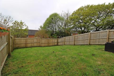 undefined, Tonyrefail CF39