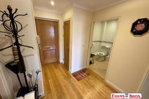 2 bedroom flat for sale, The Parade, Carmarthen