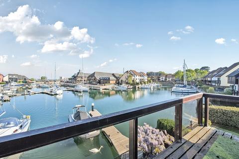 4 bedroom terraced house for sale, Astra Court, Southampton SO45