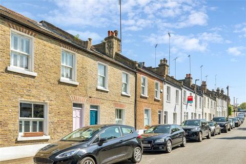 4 bedroom terraced house to rent, London SW18