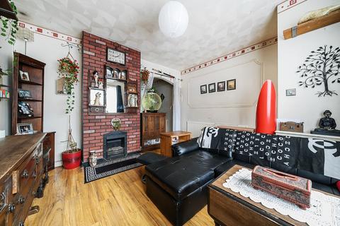4 bedroom terraced house for sale, Queens Road, Hampshire PO2