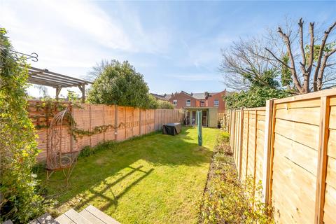 2 bedroom apartment for sale, London NW2