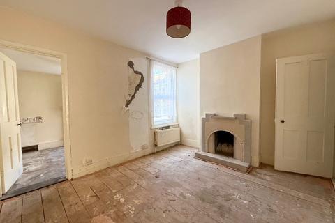 2 bedroom house for sale, Worsley Street, Hampshire PO4