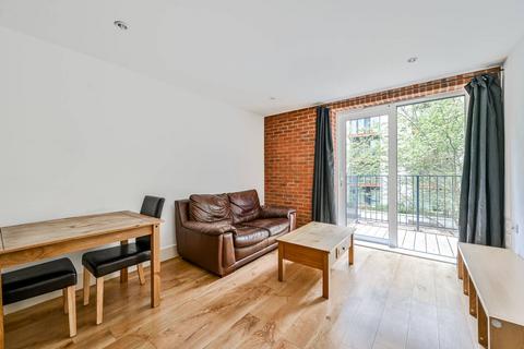 1 bedroom flat to rent, Warehouse Court, Woolwich, London, SE18