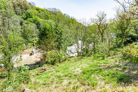 Newhaven The Coombes, Polperro, Looe, PL13 2RH