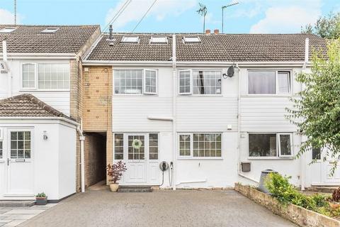 4 bedroom terraced house to rent, Willow Lane, Clifford, Wetherby, West Yorkshire, LS23