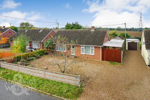 2 bedroom detached bungalow for sale, Hall Lane, Wacton, Norwich