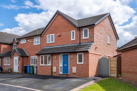 3 bedroom end of terrace house for sale - Sedburgh Close, Sale, Greater Manchester, M33