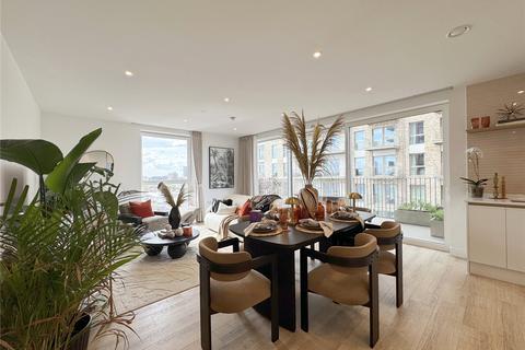 3 bedroom apartment to rent, Waterview House, 12 Quay Walk, Wembley, HA0