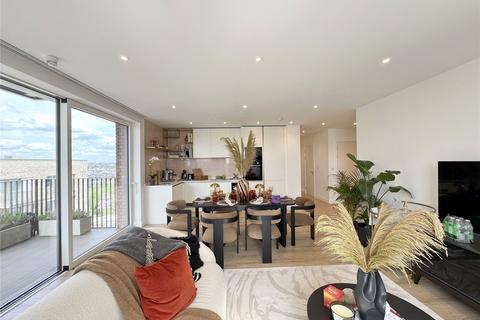 3 bedroom apartment to rent, Waterview House, 12 Quay Walk, Wembley, HA0