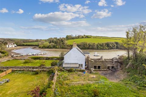 4 bedroom detached house for sale, South Pool, Kingsbridge