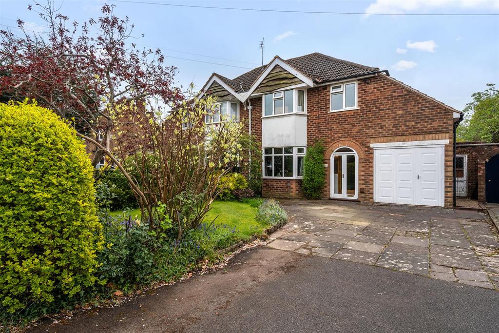 3 Redhouse Close 18.jpg