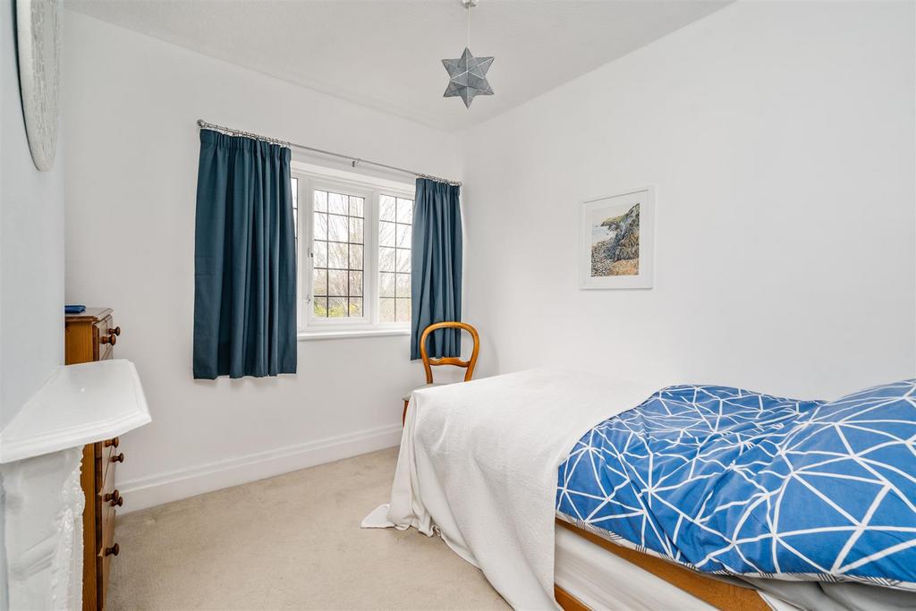 82 Widney Manor Road 17.jpg