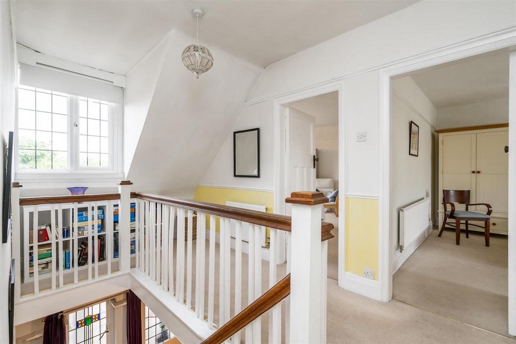 82 Widney Manor Road 15.jpg