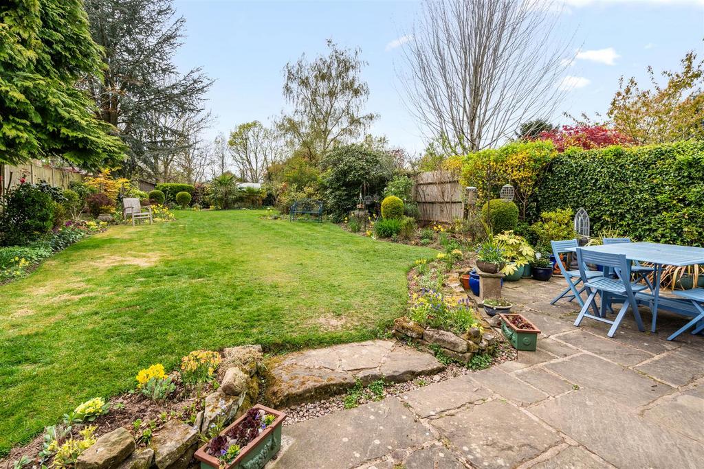 82 Widney Manor Road 8.jpg