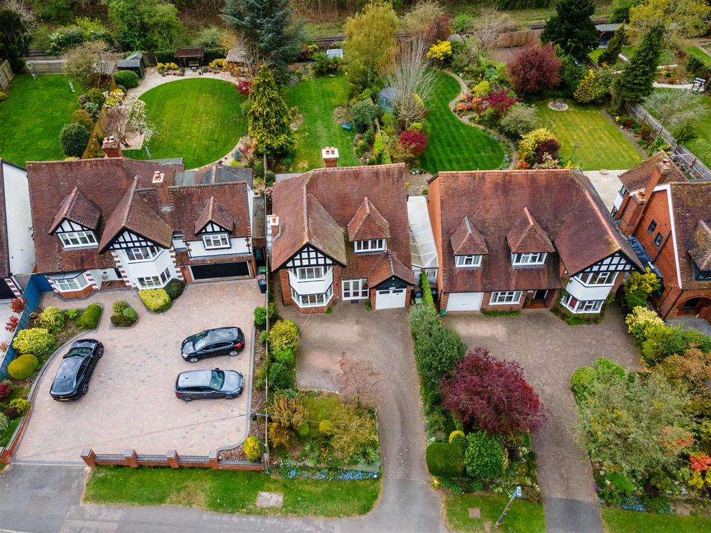82 Widney Manor Road 2.jpg