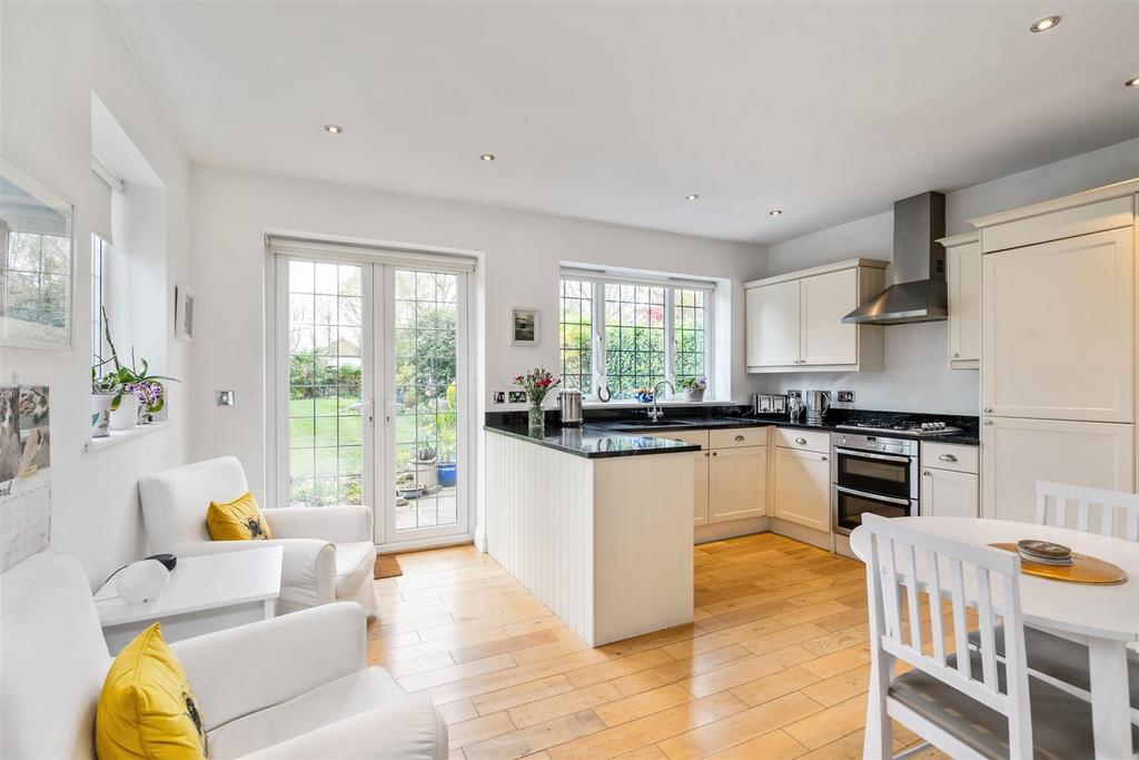 82 Widney Manor Road 34.jpg