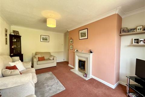 2 bedroom detached bungalow for sale, Wentworth Avenue, Aston, Sheffield, S26 2EN