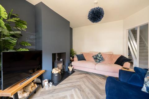 2 bedroom terraced house for sale, Manor Road North, Southampton SO19