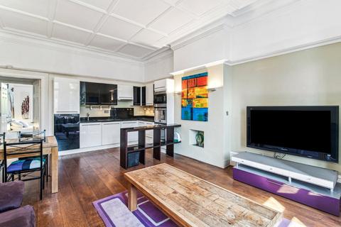 2 bedroom apartment for sale, Hollycroft Avenue, London