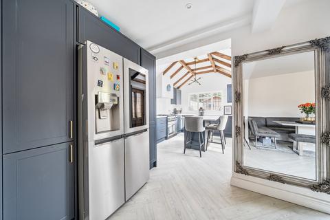 3 bedroom detached house for sale, Pynchester Close, Ickenham, Uxbridge