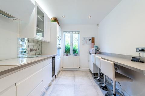 22 Covesfield, Gravesend, DA11 0EG