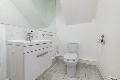22 Covesfield, Gravesend, DA11 0EG