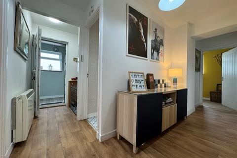 3 bedroom end of terrace house for sale, An Creagan Place, Port Charlotte