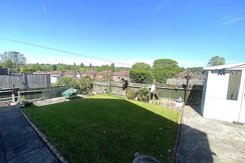 3 bedroom detached house to rent, Wideacre Drive, Birmingham B44