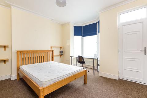 5 bedroom house share to rent, 42 Harefield Road, Ecclesall