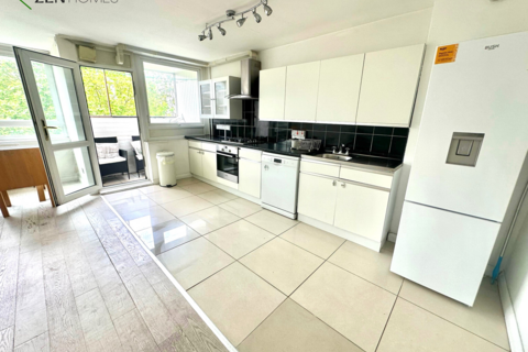 2 bedroom flat to rent, Mead Place, London E9