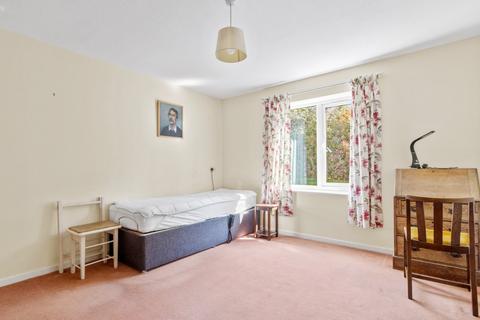1 bedroom apartment for sale, Mill Lane, Uckfield, East Sussex, TN22