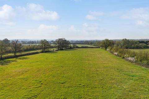 Land for sale, Agricultural Land At The Hortons, Kings Green, Berrow, Malvern, Gloucestershire, WR13 6AQ