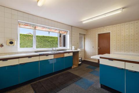 3 bedroom detached house for sale, The Hortons, Kings Green, Berrow, Malvern, Gloucestershire, WR13 6AQ