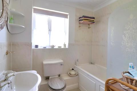 12 Lendon Way, Winkleigh, EX19 8JS