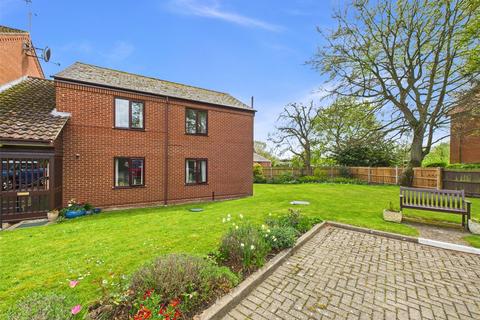 2 bedroom apartment for sale, Tanyard Court, Station Road, Woodbridge, Suffolk, IP12