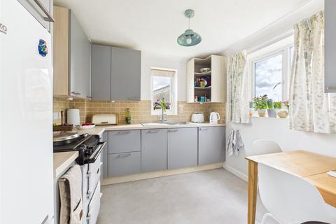 2 bedroom apartment for sale, Tanyard Court, Station Road, Woodbridge, Suffolk, IP12