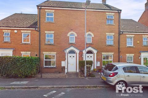 Tracy Avenue, Slough, Berkshire, SL3