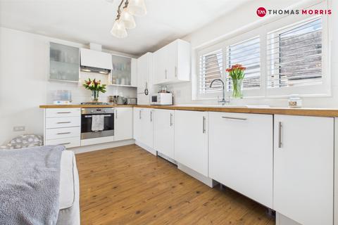 2 bedroom detached house for sale, Bose Avenue, Bedfordshire SG18