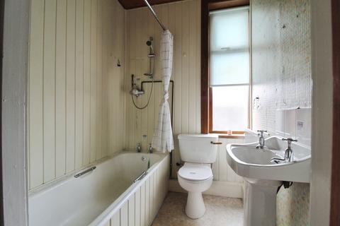 2 bedroom terraced house for sale, Lord Street, Lancashire BB8