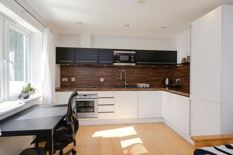 1 bedroom bungalow for sale, The Downs, Wimbledon SW20