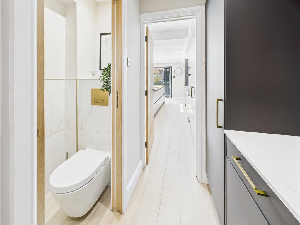 Separate Wc