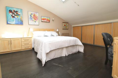 3 bedroom apartment for sale, The Colonnades, Liverpool L3