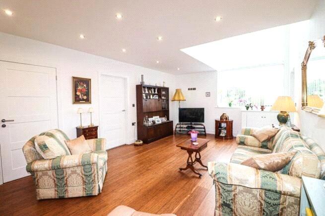 Living/Dining Room